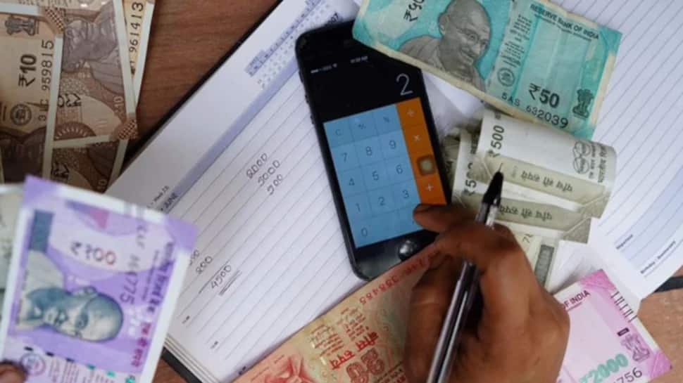 Earning Rs 10 lakh per annum? Here's how you can pay zero tax thumbnail