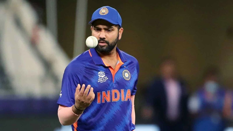 Rohit Sharma should be handed Test captaincy, feels former India skipper Mohammad Azharuddin Rohit Sharma should be handed Test captaincy, feels former India skipper Mohammad Azharuddin