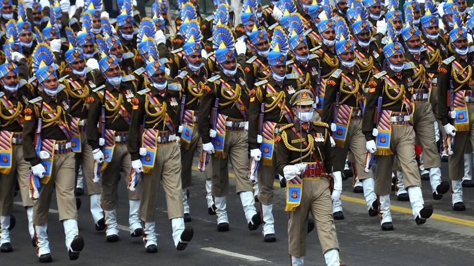 Soldiers participate in full dress rehearsal ahead of republic day