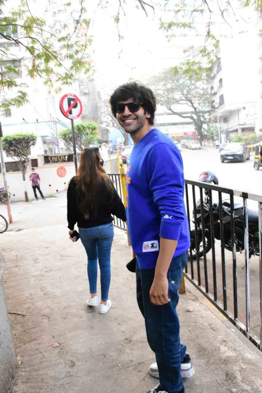 Kartik Aaryan's beautiful smile catches attention