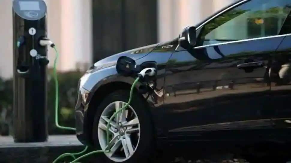 IIT develops a new electric vehicle charging system half the cost of current EV tech