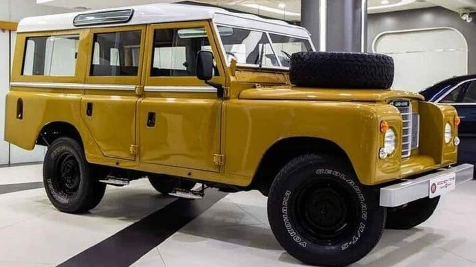 In Pics: MS Dhoni's 52-year-old restored Land Rover 3 before and after images thumbnail