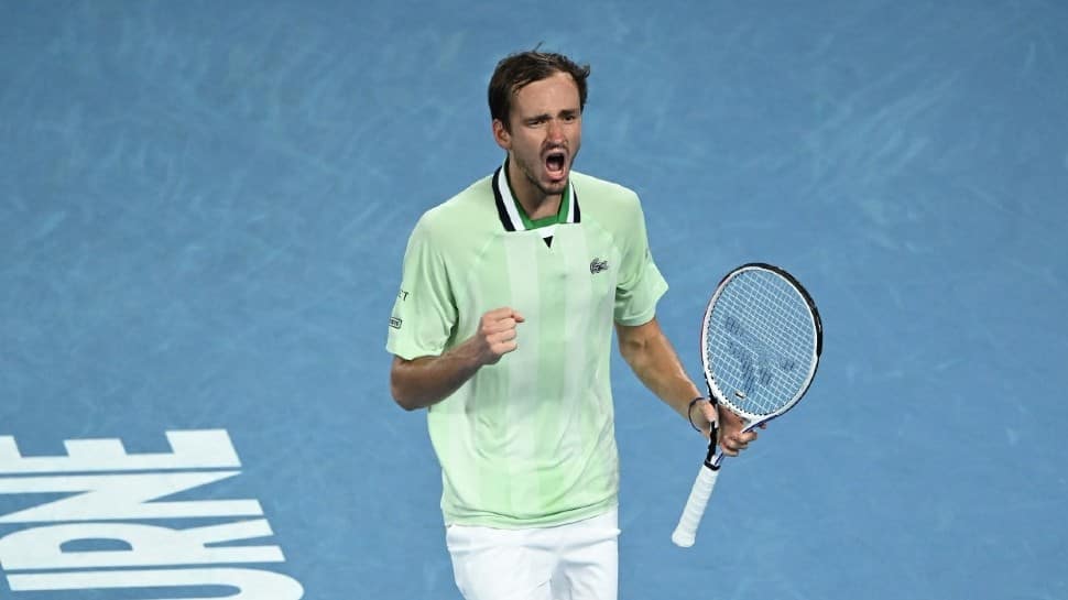 Australian Open: Daniil Medvedev rallies to beat Felix Aliassime in five-set thriller, sets semifinal clash against Tsitsipas