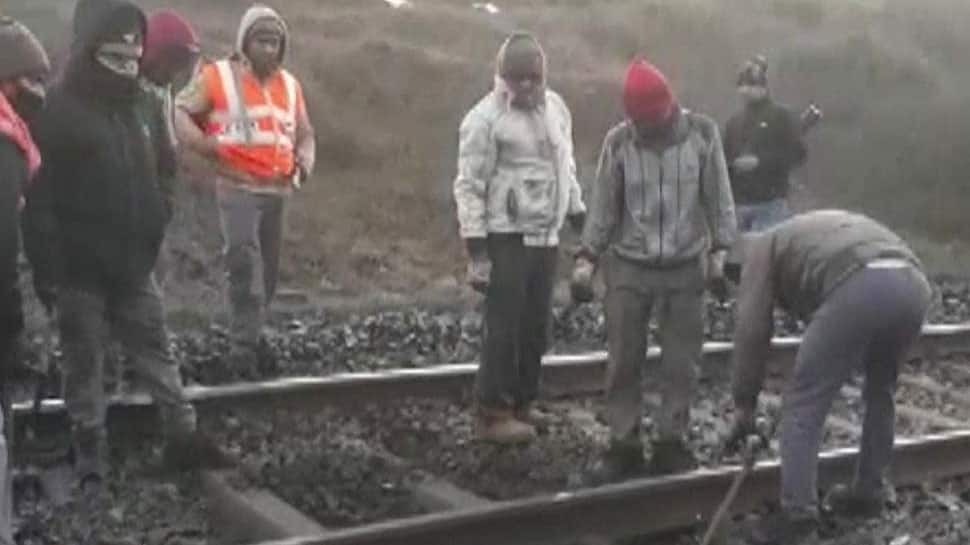 Suspected Naxals blow up portion of railway tracks on Howrah-New Delhi line in Jharkhand