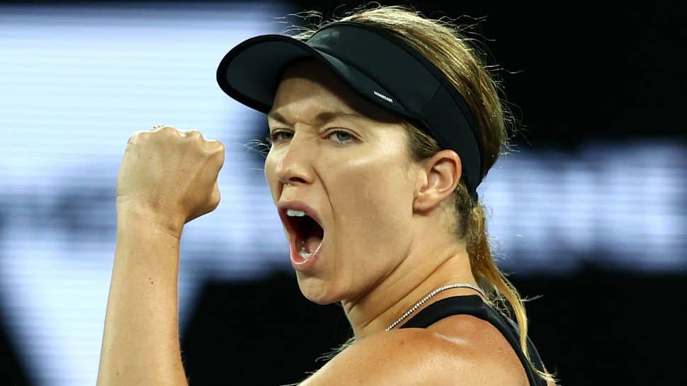 Australian Open 2022: Danielle Collins sets up summit clash with Ash Barty 