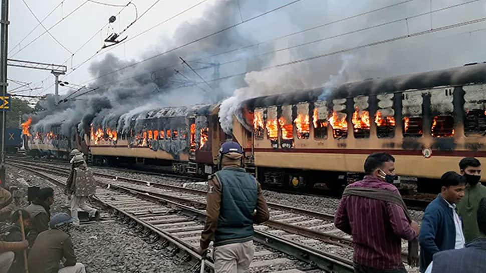 Bihar Bandh today over RRB-NTPC results row, Mahagathbandhan parties extend support