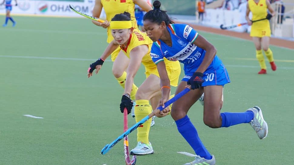 Women&#039;s Asia Cup hockey: India clinch bronze after beating China 2-0