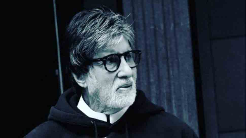 Amitabh Bachchan shares glimpse of his dubbing session