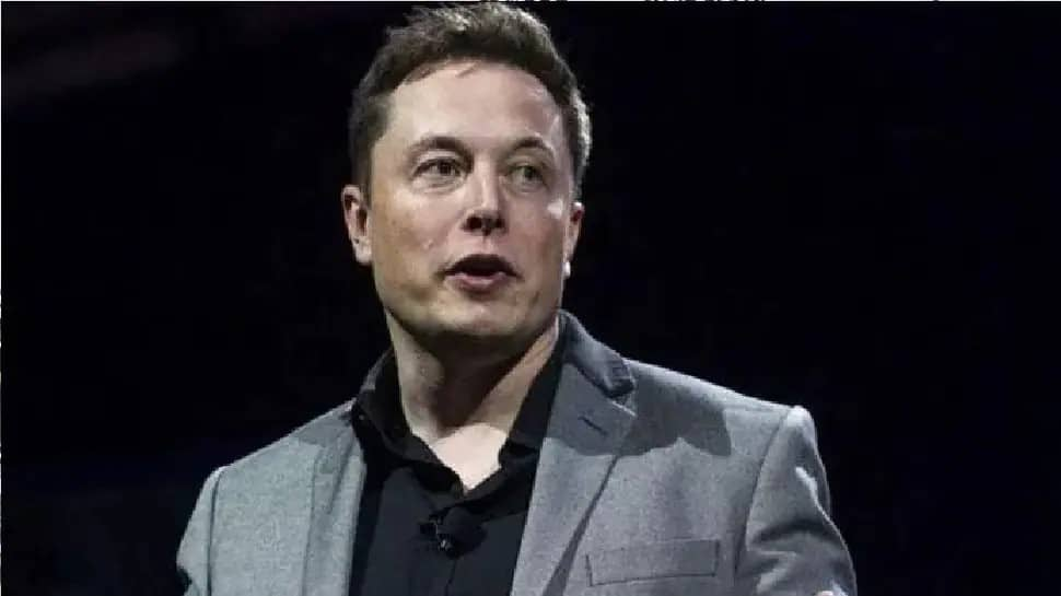 Elon Musk offers $5,000 to a student for not tracking his private Gulfstream