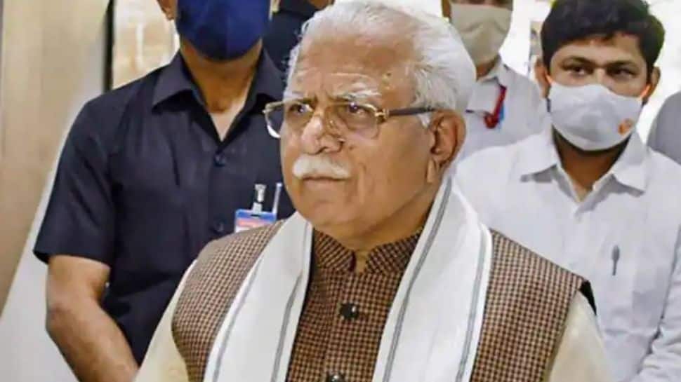 Watch: Haryana CM Manohar Lal Khattar&#039;s surprise check at govt offices