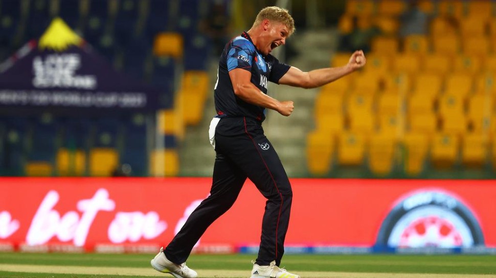 Ruben Trumpelmann is Namibian pacer born in Durban, South Africa. Ruben was convinced by former South Africa all-rounder Albie Morkel to shift to Namibia and was the star of the team's win over Scotland in T20 World Cup 2021. (Source: Twitter)