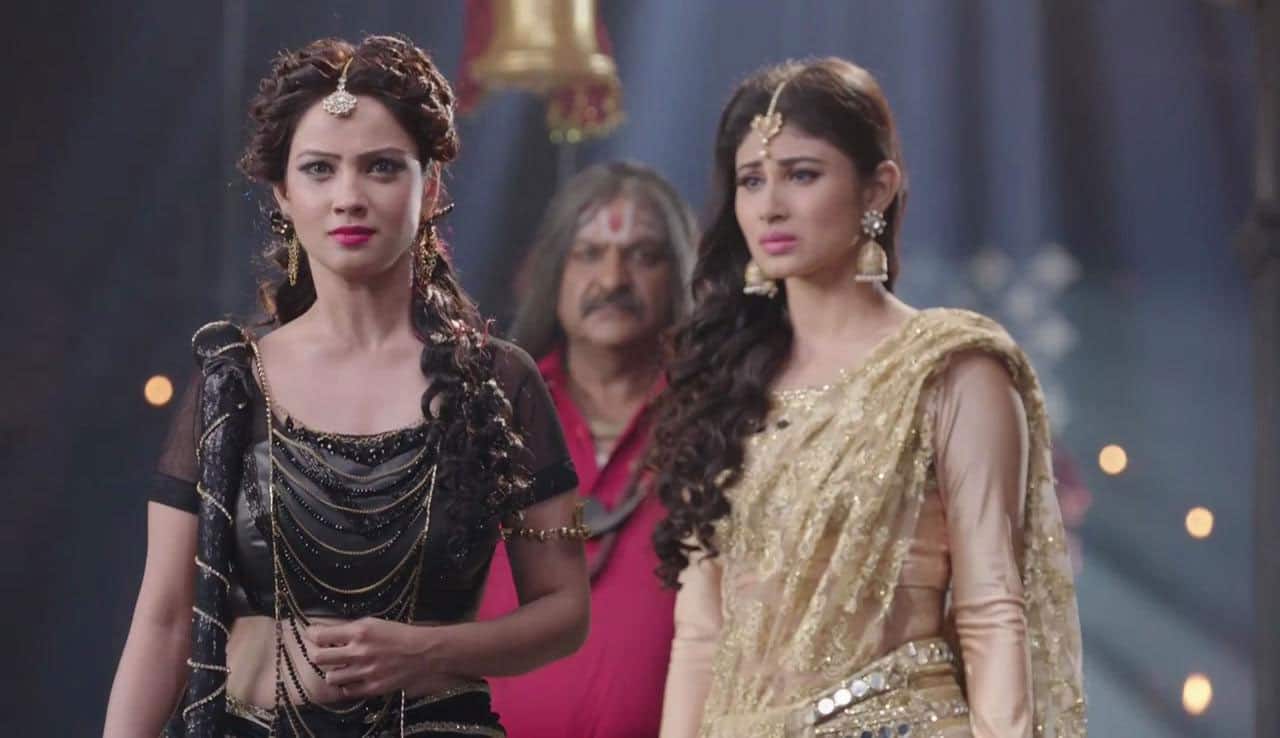 Mouni Roy and Adaa Khan as Naagins in season 2