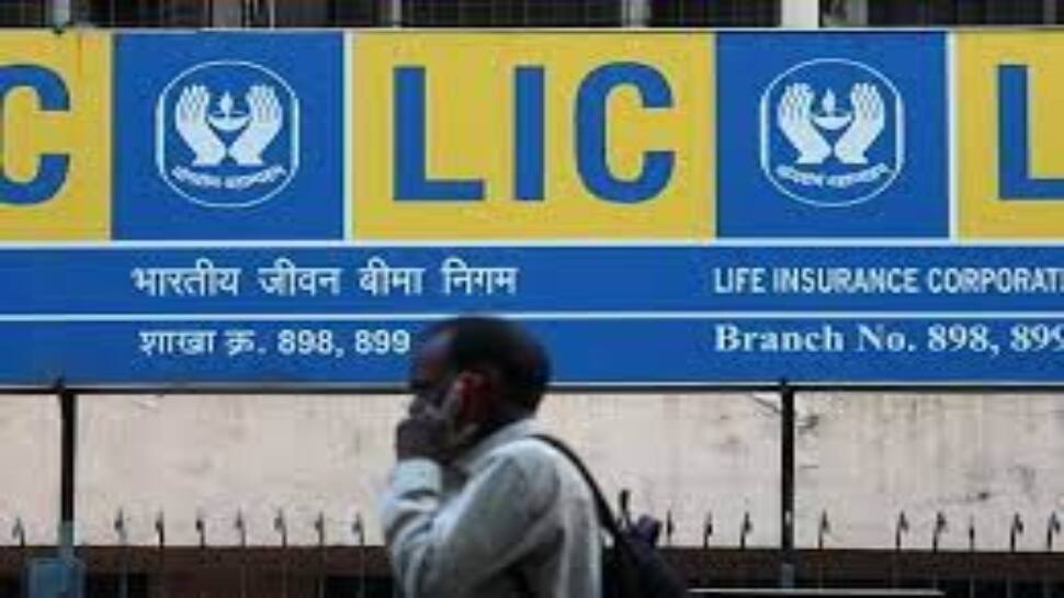 Draft LIC IPO prospectus to be filed by next week, issue in March: DIPAM Secy - Vimarsana News