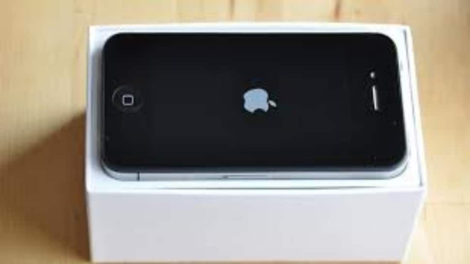 Planning To Buy A Refurbished Or Used Iphone Here S How To Check If Its Original And In Good Condition Technology News Zee News