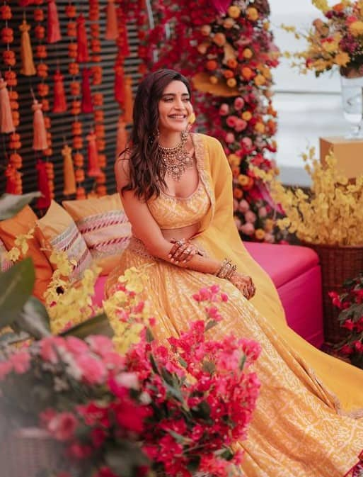 To-be-bride Karishma looked mesmerising in her lehenga