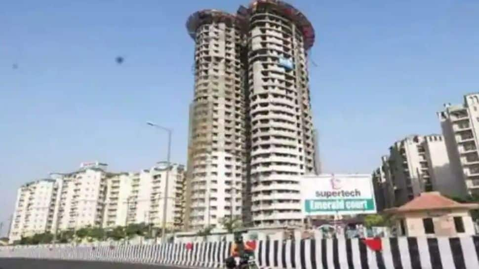 Noida&#039;s Supertech twin towers case: SC asks builder to refund payments to home buyers by Feb 28