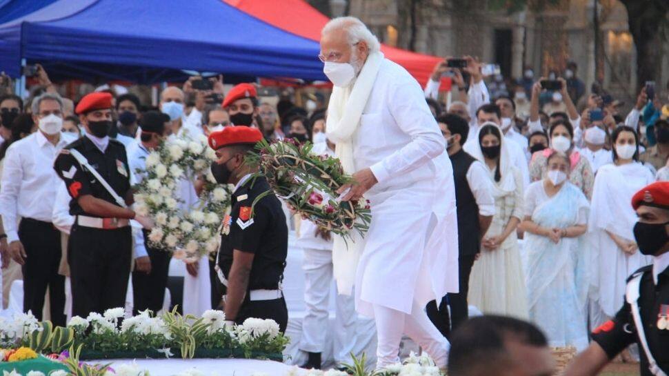 Prime Minister Modi paid his last respects