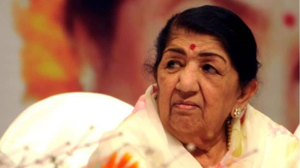 &#039;Ziddi&#039; Lata Didi: No flyover means NO flyover!