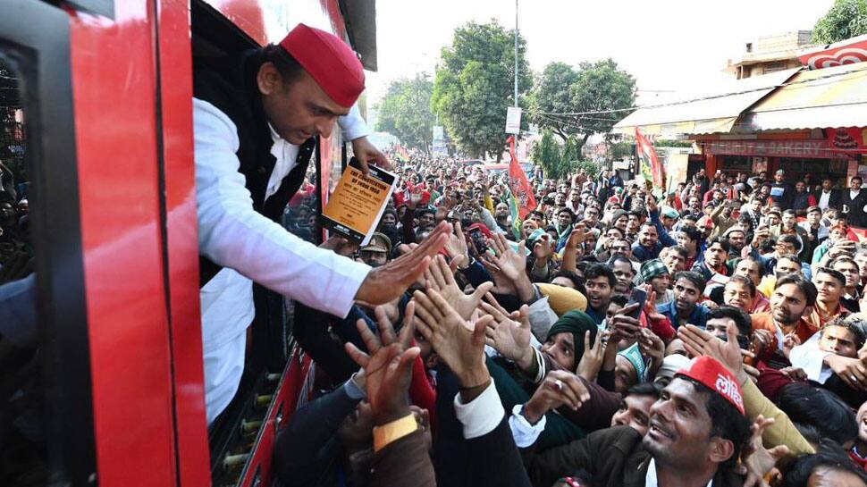 &#039;Double engine&#039; govt brought &#039;double corruption&#039; in UP: Akhilesh Yadav hits out at BJP in Bijnor