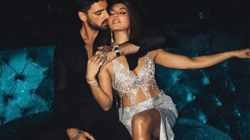 Mud Mud Ke: Jacqueline Fernandez &amp; Michele Morrone&#039;s chemistry is too hot to handle, watch video