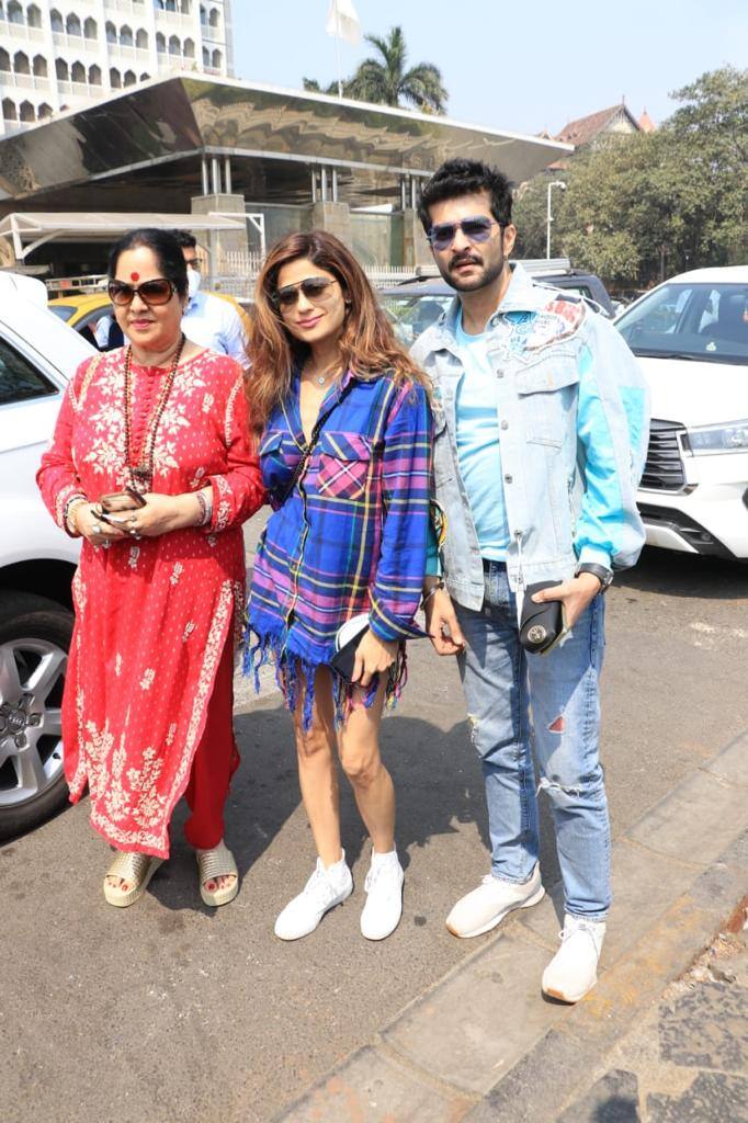 Shilpa Shetty kids Viaan and Samisha papped