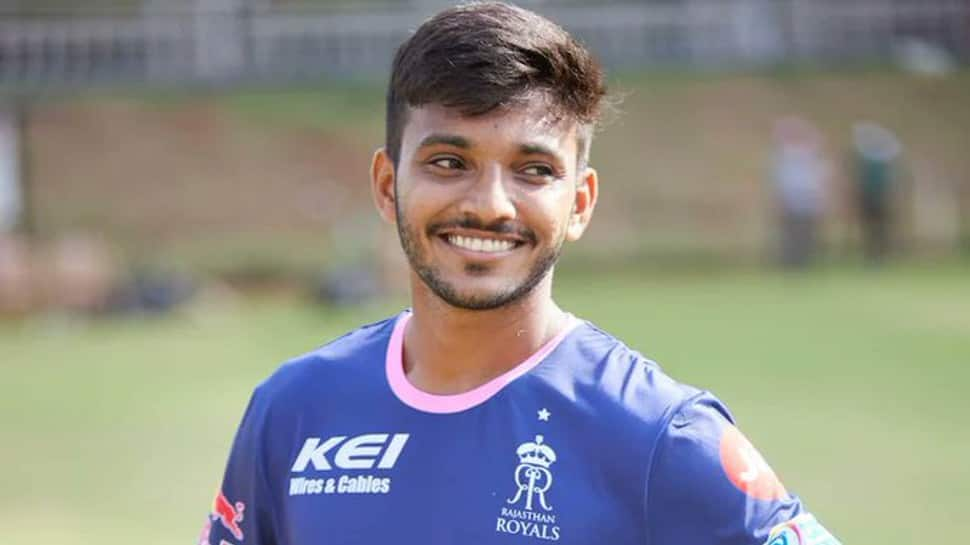 IPL 2022 mega auction: Chetan Sakariya and Khaleel Ahmed bought by Delhi Capitals