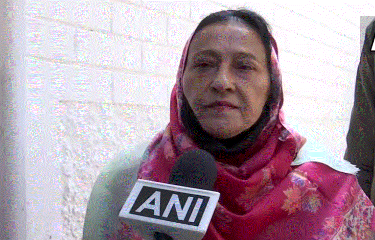 Tanzeem Fatima, wife of Azam Khan, flays CM Yogi Adityanath for making &#039;wrong statements&#039;