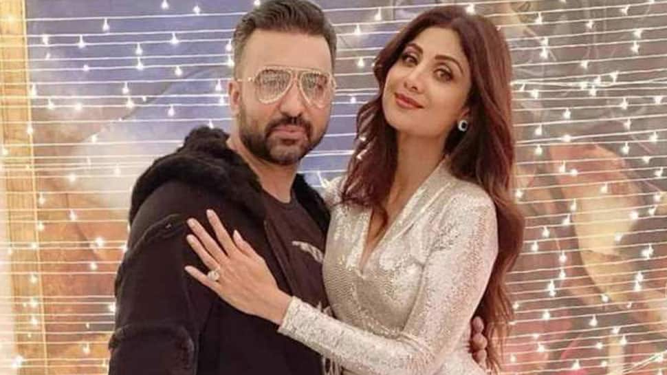 Shilpa Shetty and husband Raj Kundra take a romantic walk holding hands on  Valentines Day, video goes viral - Watch | People News | Zee News