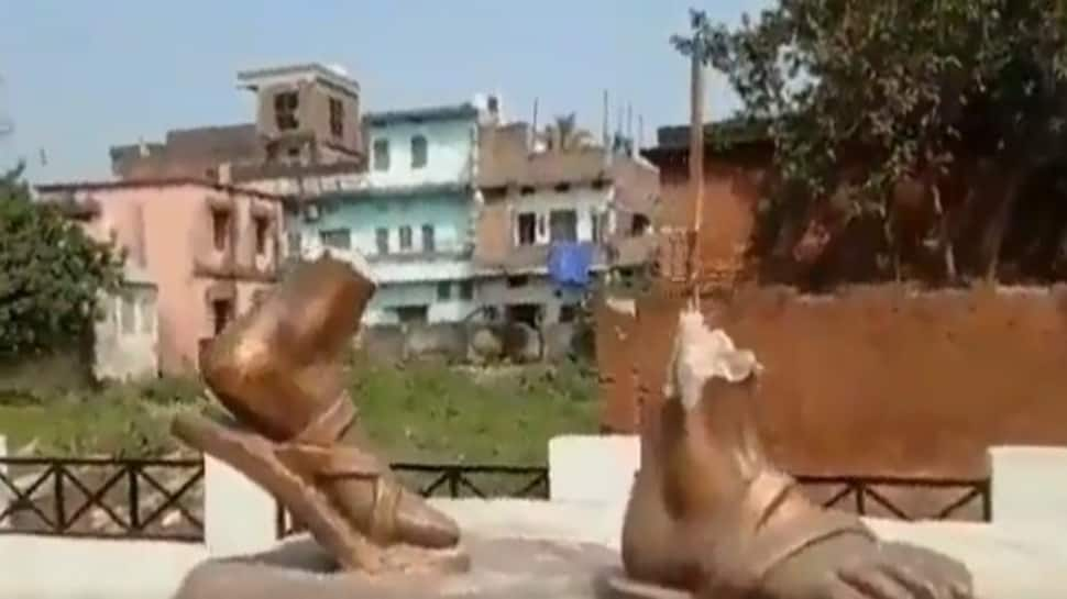 Mahatma Gandhi&#039;s statue vandalised near Champaran Satyagraha launch site in Bihar