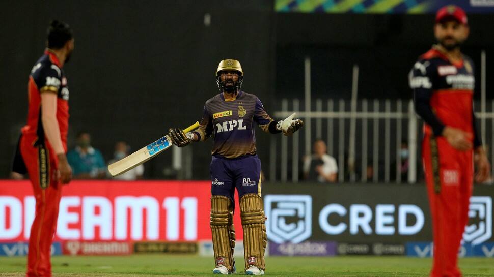 Former India wicketkeeper batter Dinesh Karthik was bought by RCB at the IPL 2022 mega auction for Rs 5.5 crore. Karthik has experience of leading Kolkata Knight Riders in 2018 and 2019 season. (Photo: BCCI/IPL)