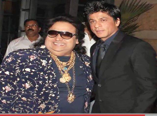 Bappi Lahiri poses with Shah Ruk Khan