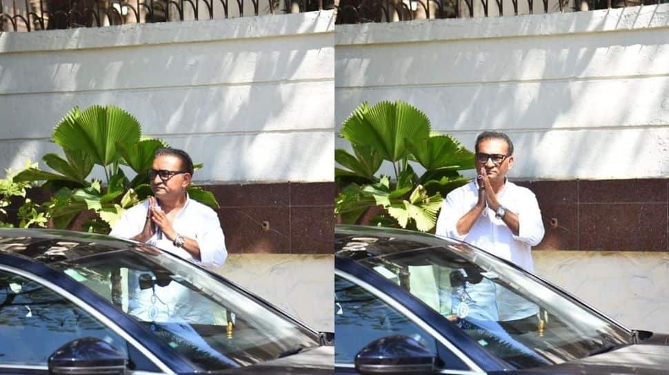 Abhijeet Bhattacharya also rushed to his residence