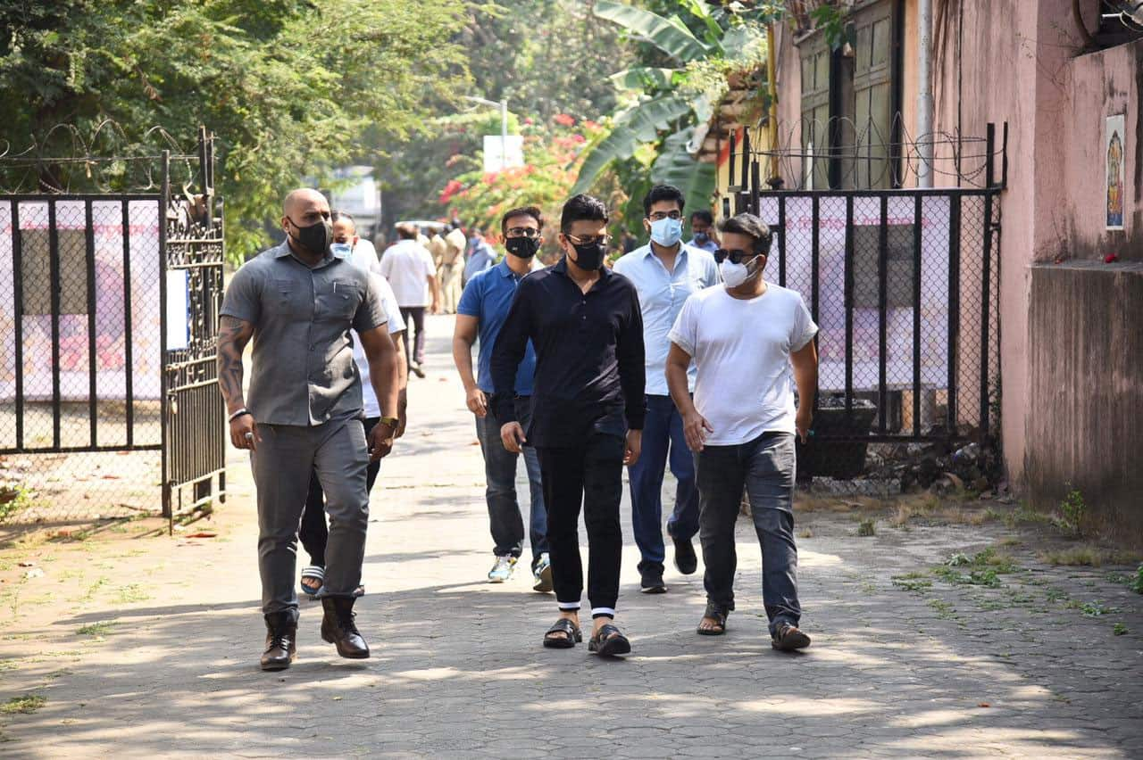 T series honcho Bhushan Kumar pays last respects to Bappa Da!