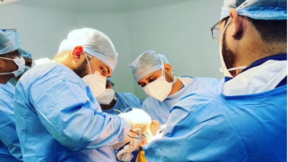 Here’s how Dr. Dibya Singha Das uses technology for surgery