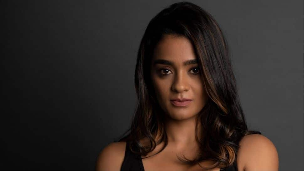 Actress Gayathrie&#039;s Instagram account hacked