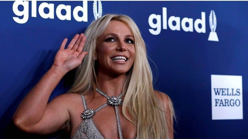 Britney Spears all set to write tell-all memoir, signs $15 million book deal