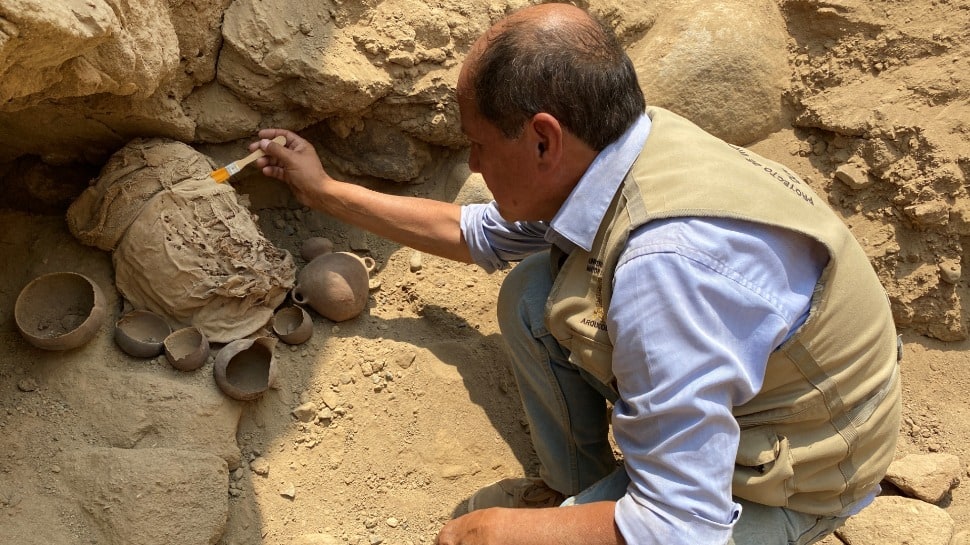 1,200-year-old remains of sacrificed adults and kids unearthed in Peru - See pics