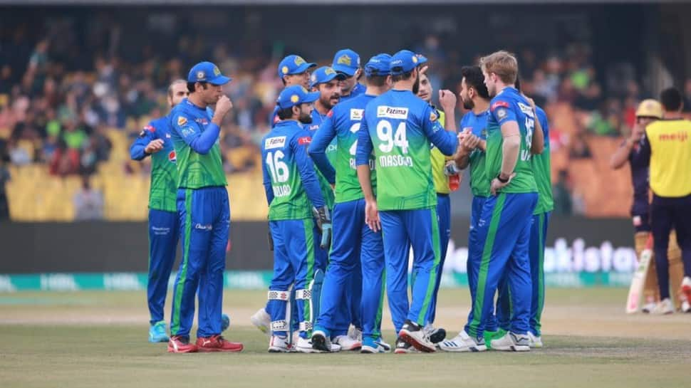 MUL vs LAH Dream11 Team Prediction, Fantasy Cricket Hints: Captain, Probable Playing 11s, Team News; Injury Updates For Today’s PSL 2022 Qualifier at Gaddafi Stadium, Lahore, 8:00 PM IST February 23