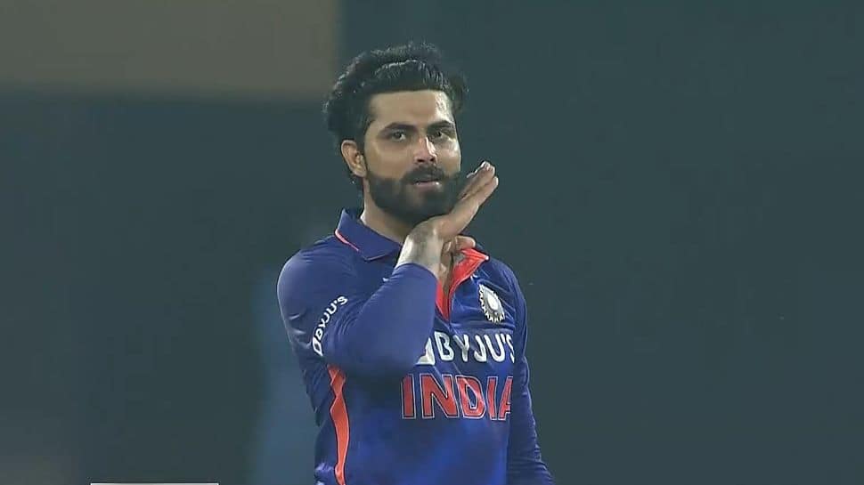 WATCH: Ravindra Jadeja celebrates in &#039;Pushpa&#039; style after taking a wicket in 1st IND vs SL T20