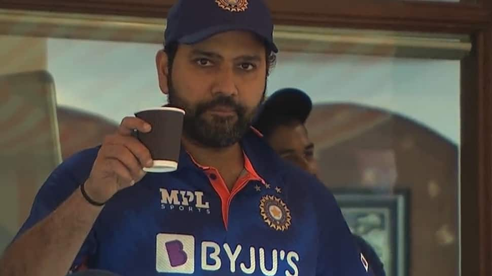 WATCH: Rohit Sharma offers coffee to cameraman during 2nd IND vs SL T20 