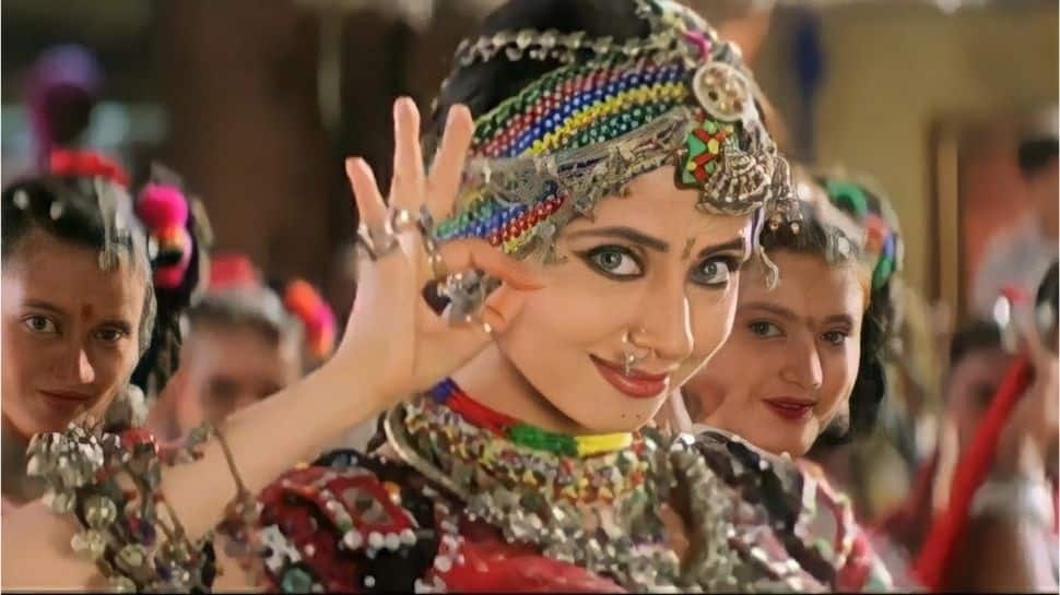 Did you know Urmila Matondkar wore 15 kgs of jewellery for song &#039;Chamma Chamma&#039;?