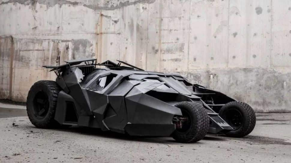 World’s first electric Batmobile is ready for action, made by Vietnamese student