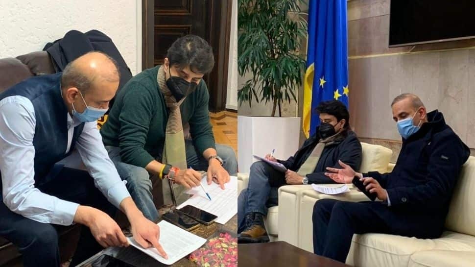 &#039;Operation Ganga in full gear!&#039;: Scindia meets Indian Ambassador to Romania, Moldova to discuss operational issues for evacuation