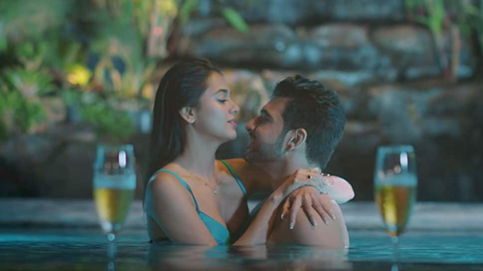 Karan Kundrra and Tejasswi Prakash flaunt steamy chemistry in ‘Rula Deti Hai’ song - Watch