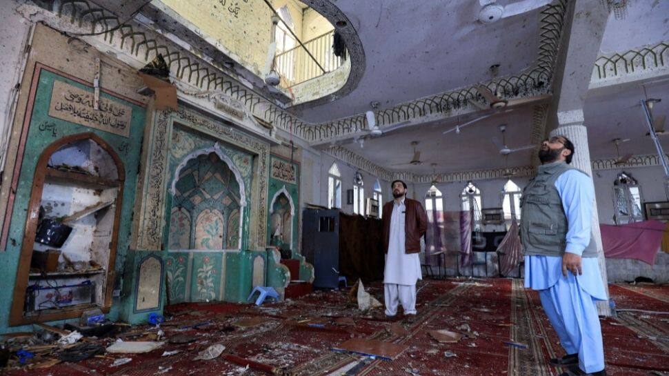 Islamic State claims responsibility for suicide bombing in Pakistan’s Peshawar that killed 58