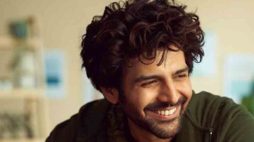 Kartik Aaryan travels through lanes of Mumbai for 'Shehzada' shoot, shares video