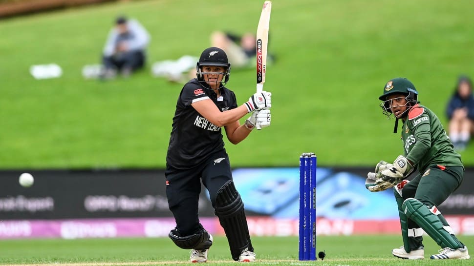 ICC Women’s World Cup 2022: Record-breaking Suzie Bates helps New Zealand thrash Bangladesh