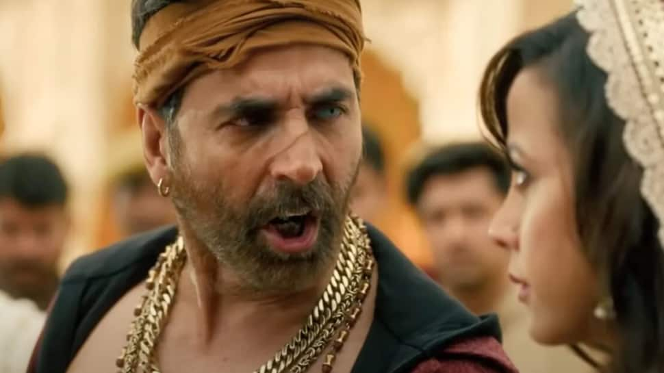 ‘Bachchhan Paandey’ song Saare Bolo Bewafa out, Akshay Kumar’s energetic moves will make you groove