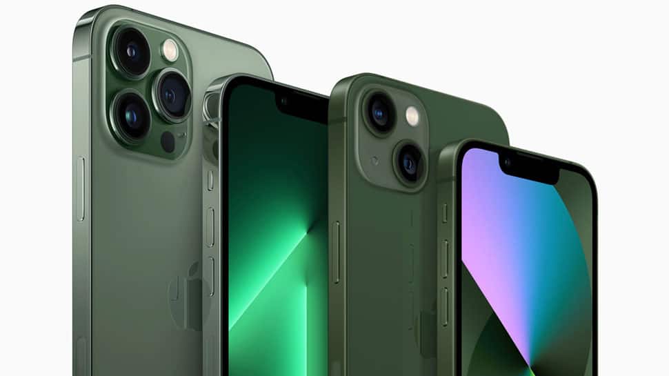 iOS 15.4 set to release next week with new green iPhones