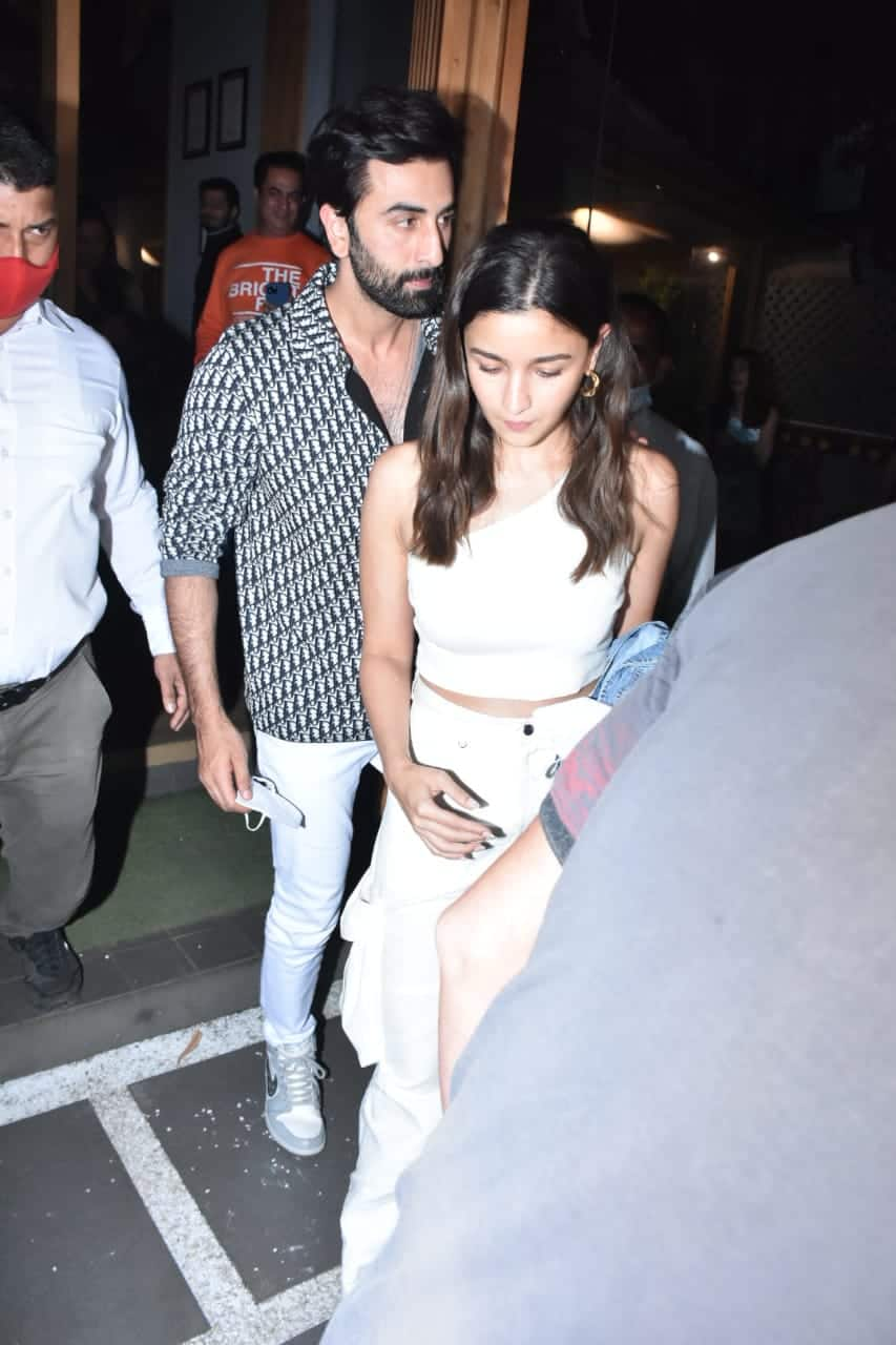 Ranbir looks cool in black and white